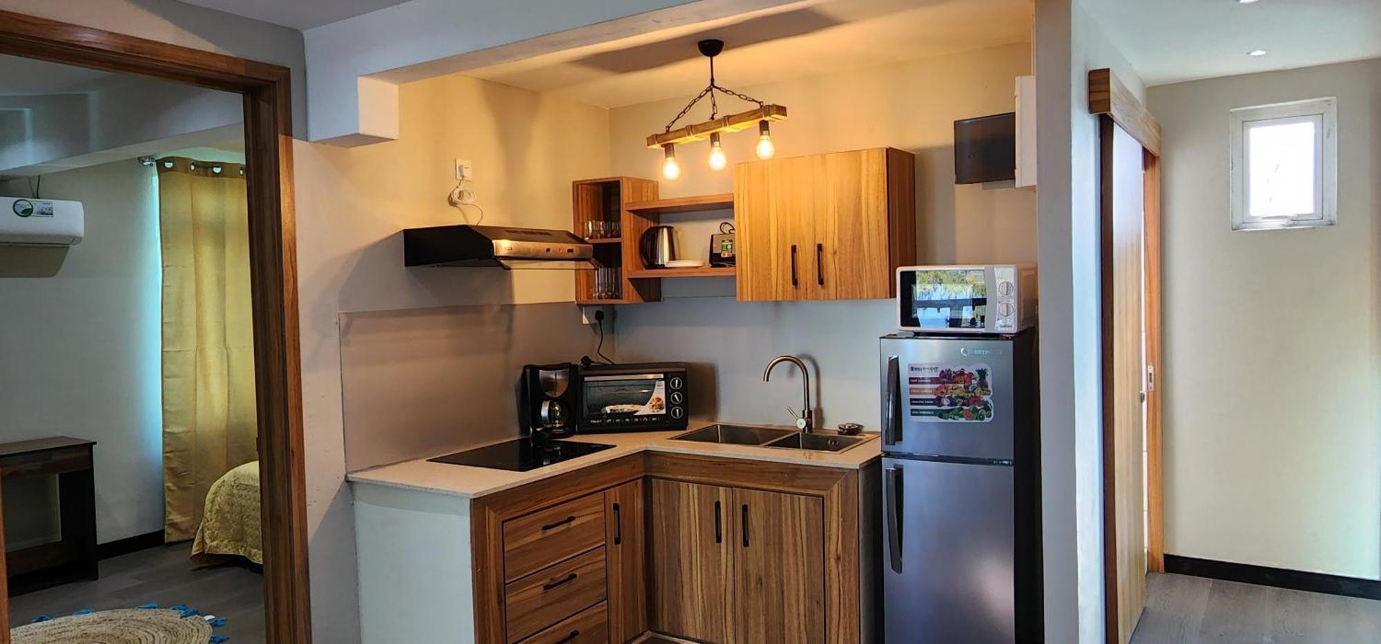 Phoenix Beach Apartments Sea View Flic en Flac Bagian luar foto
