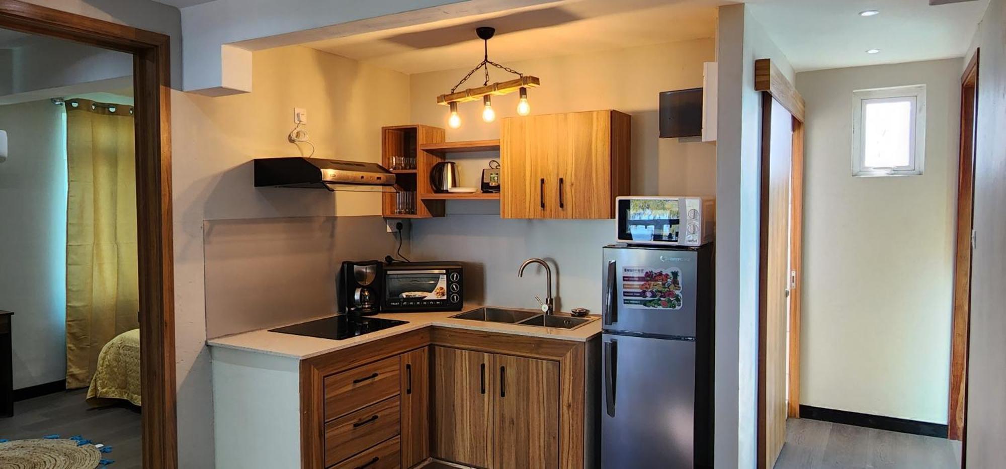 Phoenix Beach Apartments Sea View Flic en Flac Bagian luar foto